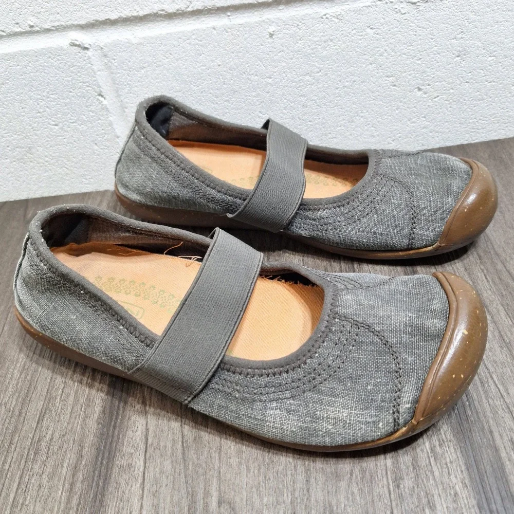 Keen Women's Size 9 Grey Canvas Mary Jane Elastic Strap Flats Shoes Slip On Shoe
